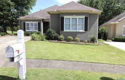 106 Ridgewood Circle, Cherokee Ridge, AL 35175