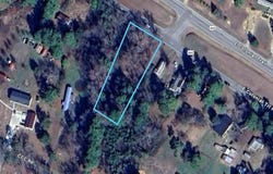 E Colonial Trail Highway, Crewe, VA 23930