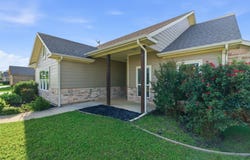 824 E Northside Drive, Pilot Point, TX 76258