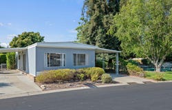 15 Chaucer Lane, Ventura, CA 93003