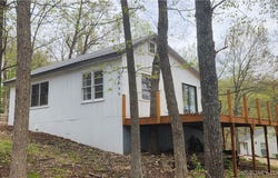 26666 Burton Road, Barnett, MO 65011