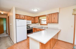 5900 W 50th St, Sioux Falls, SD 57106-1824