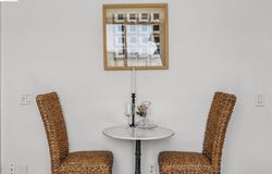 811 York St, Oakland, CA 94610