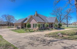 11 Fair Oaks Drive, Haughton, LA 71037