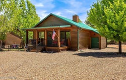 2649 Palomino Trail, Overgaard, AZ 85933