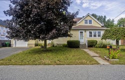 26 Beaudry Ave, Chicopee, MA 01020