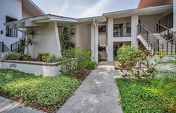 300 S FLORIDA AVENUE, TARPON SPRINGS, FL 34689