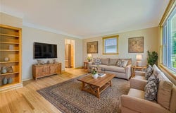1351 6th Avenue S, South Saint Paul, MN 55075