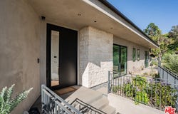1205 Las Lomas Pl, Pacific Palisades, CA 90272