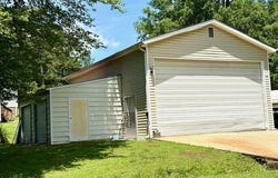 94 S Waters Edge Lane, Henderson, NC 27537