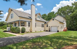 2 ASSAWOMAN AVENUE, OCEAN VIEW, DE 19970