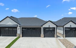9127 Hillcrest Trail, Lincoln, NE 68520