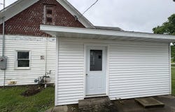 210 S Maple, Cincinnati, IA 52549