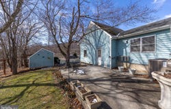 165 BROKENBACK MOUNTAIN ROAD, FREE UNION, VA 22940