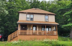 715 S Dewey Street, Eau Claire, WI 54701