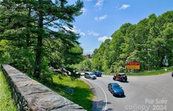 5253 NC 226 S Highway, Little Switzerland, NC 28752