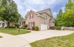 200 Pine Island Quay, Chesapeake, VA 23322