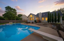 11 Rhinegarten Drive, Florissant, MO 63031