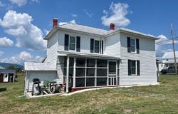 1903 HONEYVILLE ROAD, STANLEY, VA 22851