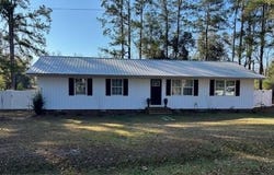 517 Lazy Lane, Blackshear, GA 31516