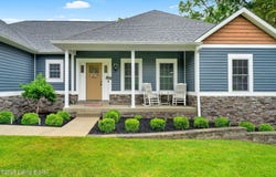 90 Glenn Eagle Rd, Brandenburg, KY 40108
