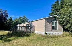 1404 S TAXIWAY DELTA, REEDER TWP, MI 49651