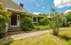 275 Summer St, Rehoboth, MA 02769
