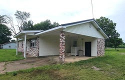 318 Lee Avenue, Poplar Bluff, MO 63901