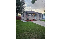 3326 ALEXANDER AVE, Cheyenne, WY 82001