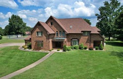 9 BRIAN Drive, Metropolis, IL 62960