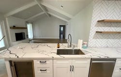 1109 Knotty Oaks Drive, Woodway, TX 76712