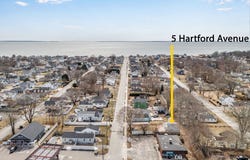 5 Hartford Avenue, Old Lyme, CT 06371