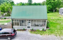 582 Cerulean Rd, CADIZ, KY 42211