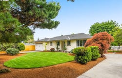 570 NW BIRDSDALE Ave, Gresham, OR 97030