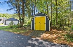 69 Dayton Lane, Dayton, ME 04005