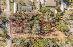 230 23rd Ave lot: L16&17/B233, Apalachicola, FL 32320