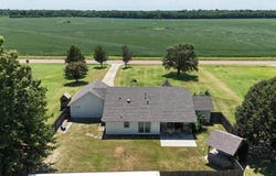 836 Viney Ridge Rd, Clarksdale, MS 38614
