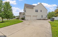 209 WINDSOR DRIVE, SWEDESBORO, NJ 08085