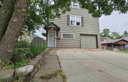 1100 S 6th Ave., Virginia, MN 55792