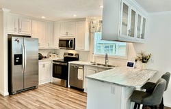 14 Flamingo Drive, Concord, NH 03033