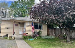 291 SE 7th Street, Madras, OR 97741