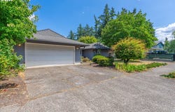 824 SE 205TH DR, Gresham, OR 97030