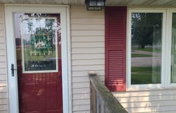 517 LINCOLN Street, KEWAUNEE, WI 54216-1133
