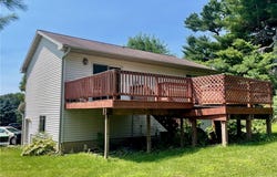 903 28th Avenue N, Menomonie, WI 54751