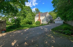 259 Middle Road, Falmouth, ME 04105