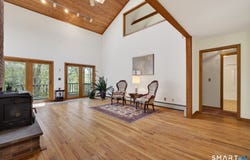 14 Round Hill Road, Shelton, CT 06484