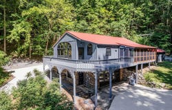 2790 Johnson Chapel Rd, SPARTA, TN 38583