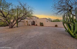 6770 N Mamaronick Drive, Tucson, AZ 85718
