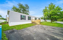 153 Marilyn Drive, Madison, OH 44057