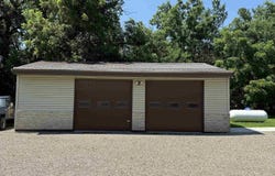 15367 300th Ct, MASON CITY, IA 50401